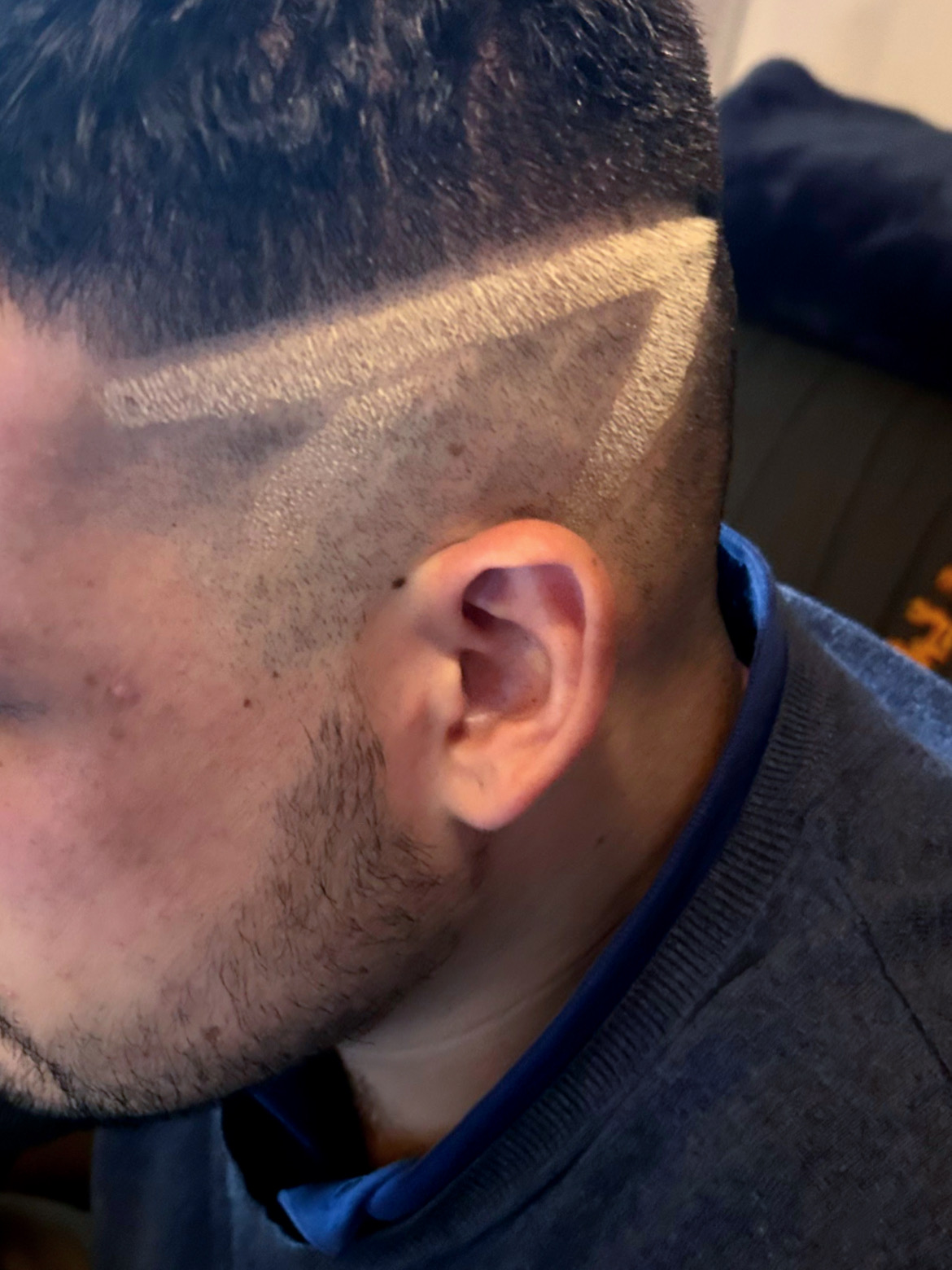Coupe homme avec motif rasé